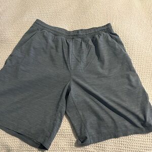 Lulu Lemon 9" Pace BreakerMen's Slate Gray/Blueish Athletic Shorts